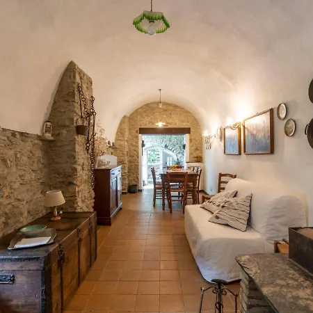 Locazione Turistica Muin Du Pie - Slr120 San Lorenzo al Mare