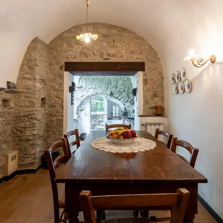 Locazione Turistica Muin Du Pie - Slr120 San Lorenzo al Mare